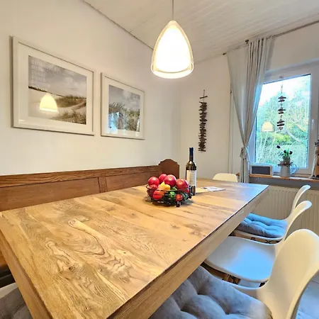 Semesterbostad Mullewapp Norden